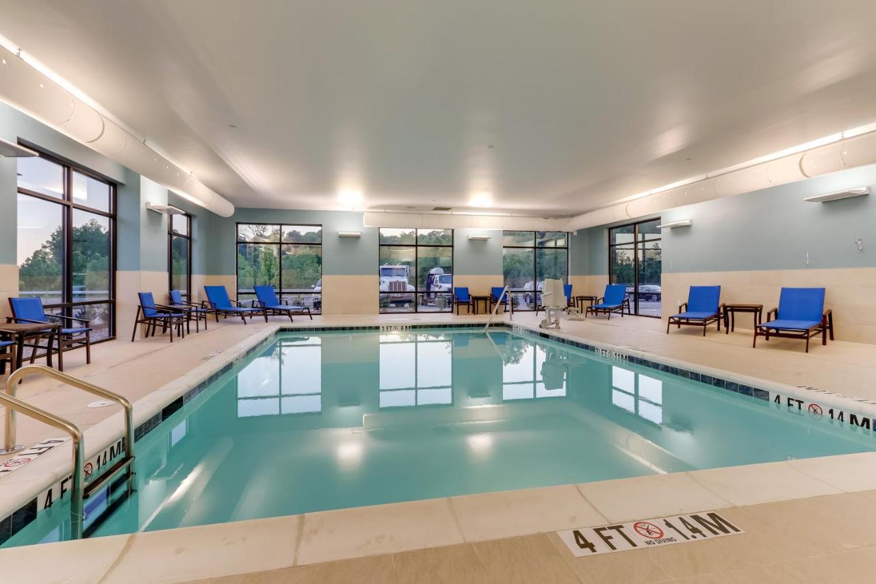 Holiday Inn Express & Suites - Winston - Salem Sw - Clemmons By Ihg Exterior foto